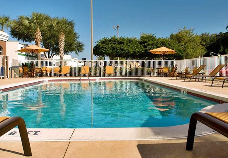 Fairfield Inn & Suites By Marriott Orlando Lake Buena Vista In The Marriott Village Exterior foto